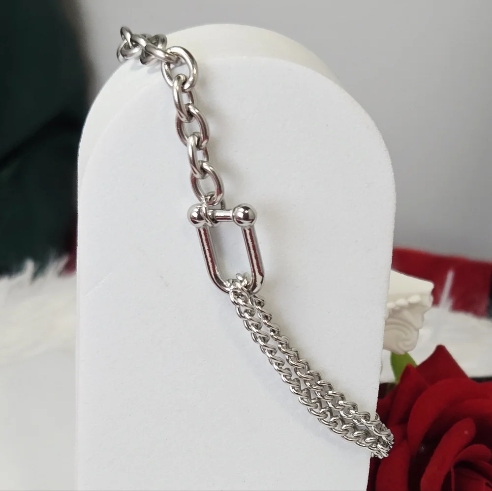 Horsebit Buckle Link Bracelet Stainless Steel Double Chain Equestrian Shackle